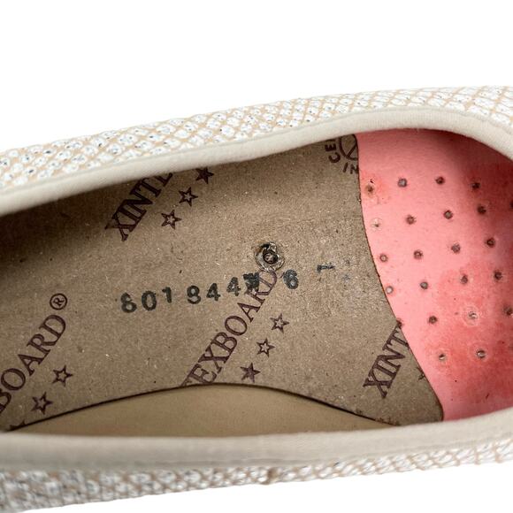 Earthies Ennis Ballet Flats 6 Taupe Silver Orthotic Arch Support Comfort - Picture 7 of 15